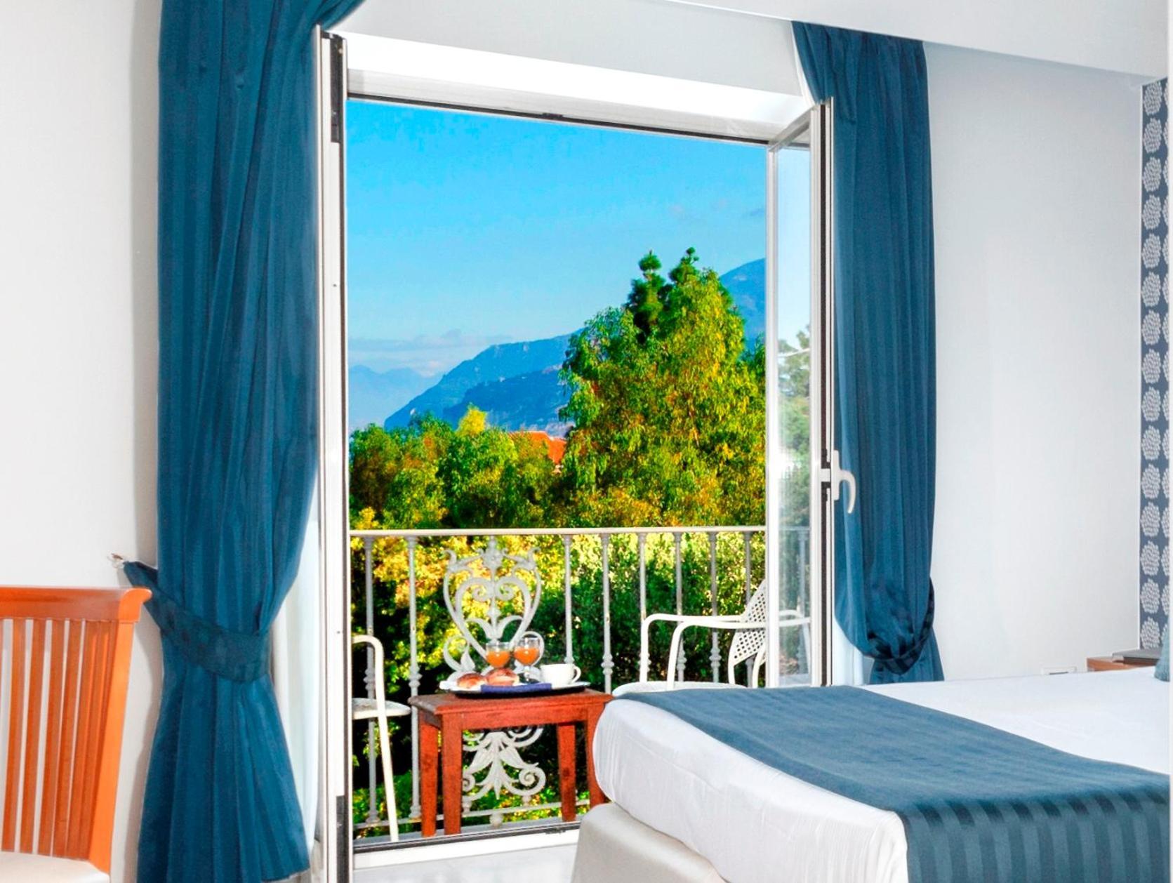 Atlantic Palace Hotel (Adults Only) Сорренто Экстерьер фото